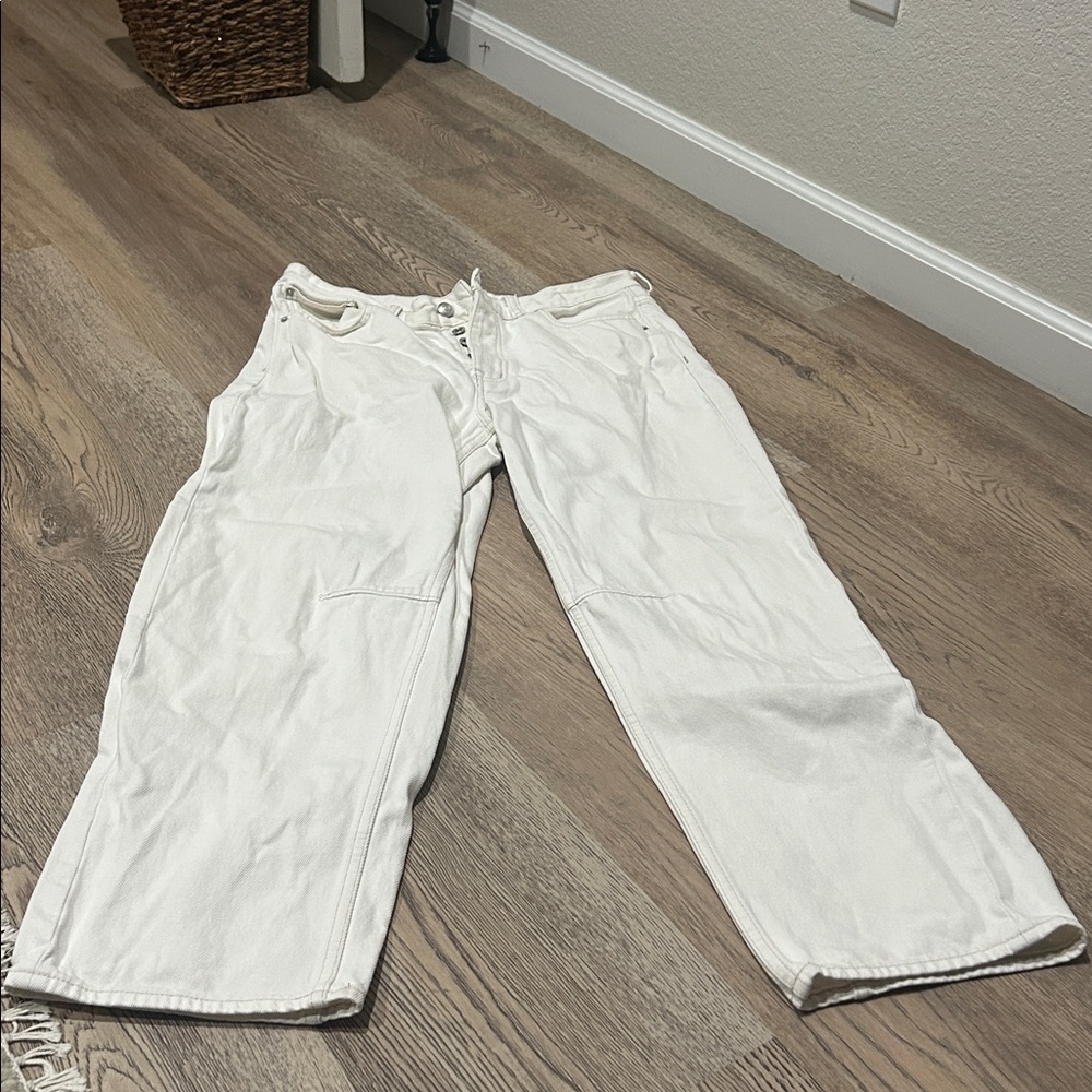 The Darted Barrel-Leg Jean - Picture 5 of 7